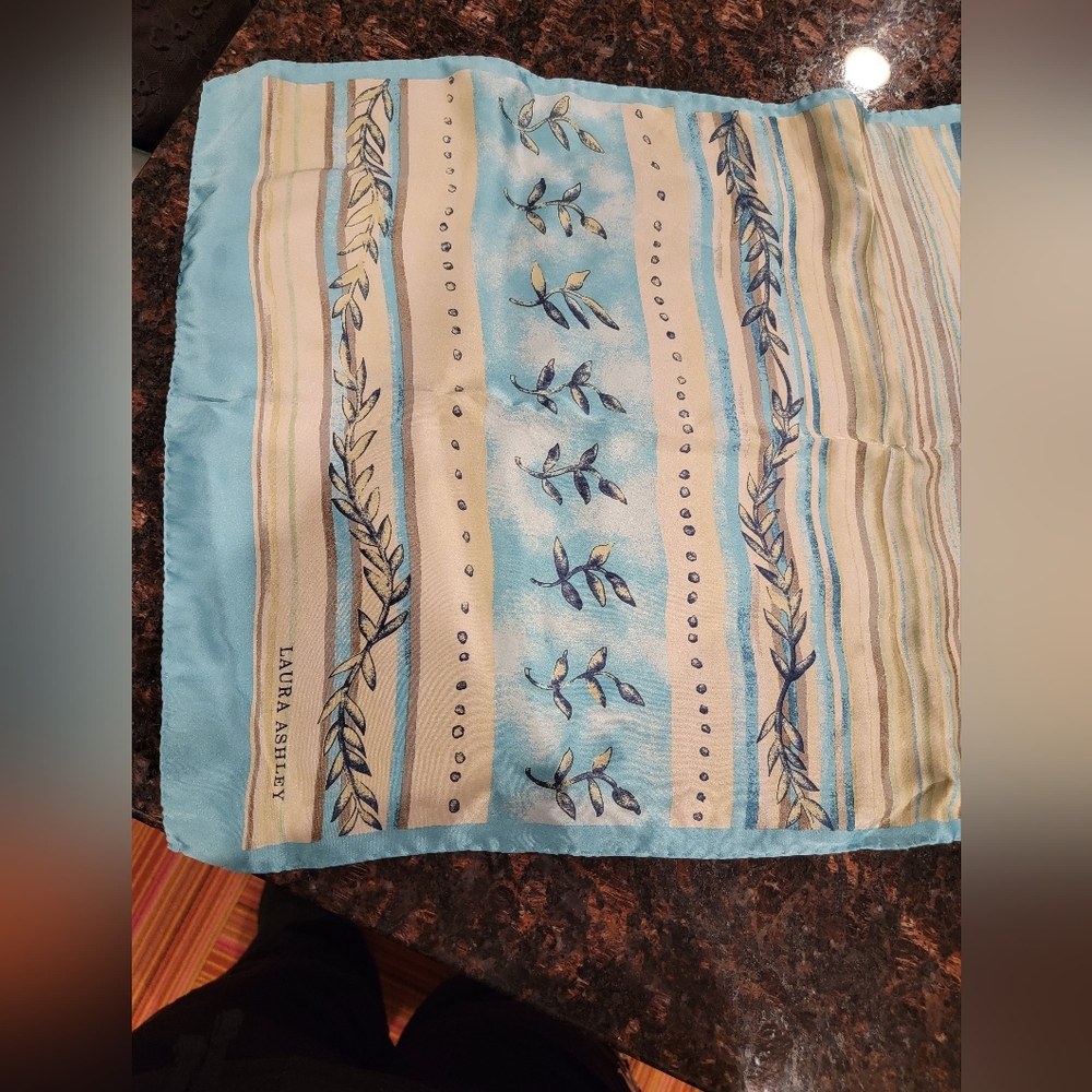 VTG NWT Laura Ashley Silk Scarf